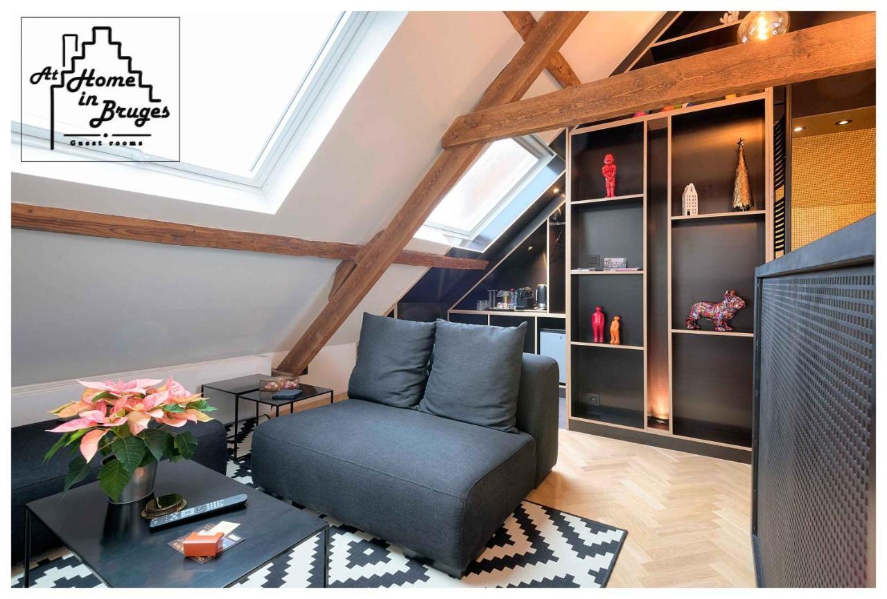 At Home In Brugge Bagian luar foto